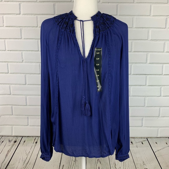 🔥LUCKY BRAND🔥Embroidered Boho Peasant Top Cobalt Blue Small NWT - Picture 5 of 7